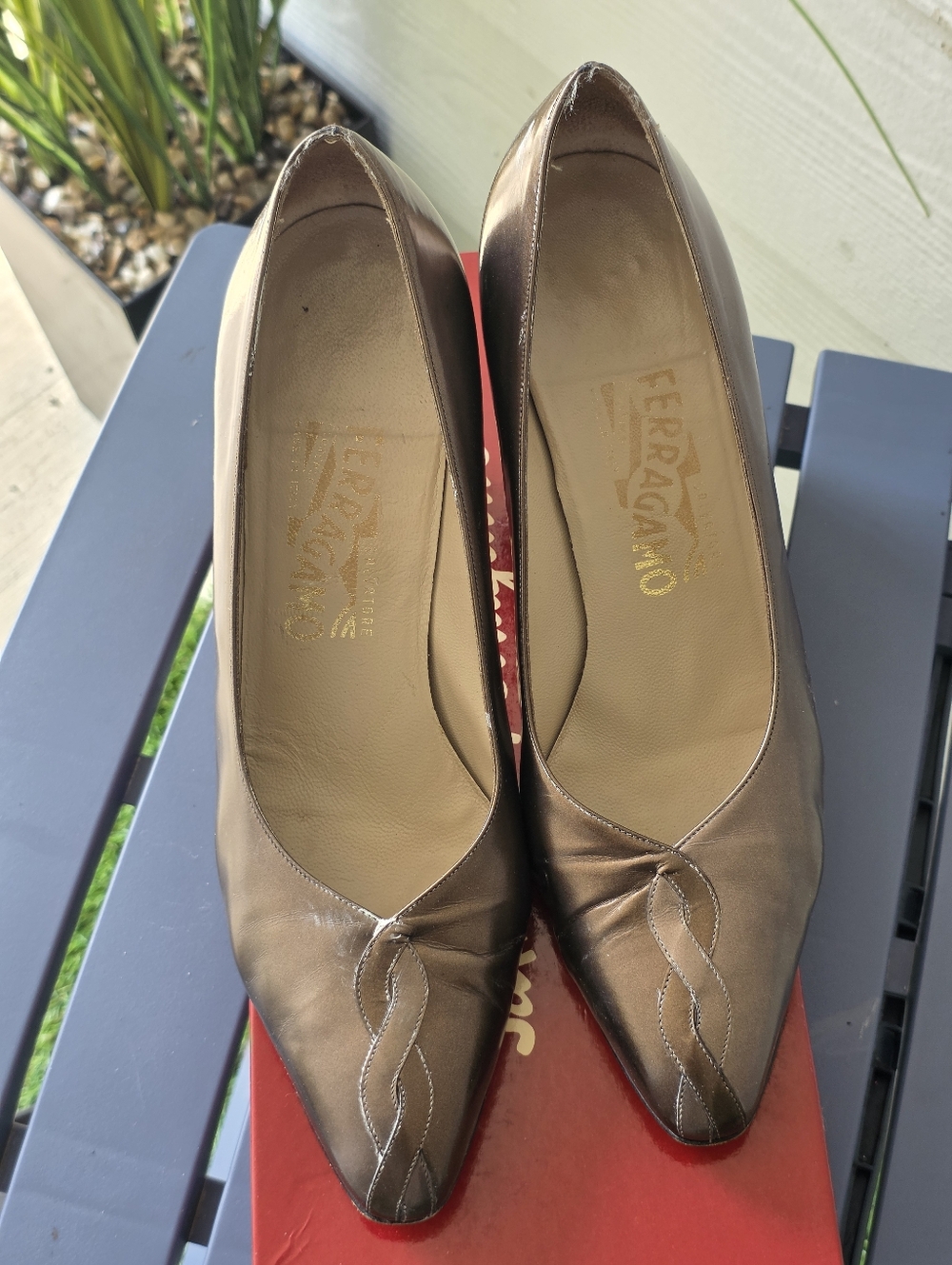 Salvatore Ferragamo Brown Leather Kitten Heels Pumps Women Size 9B Italy
